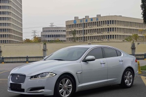 XF 捷豹 XF 2.0T 风华版