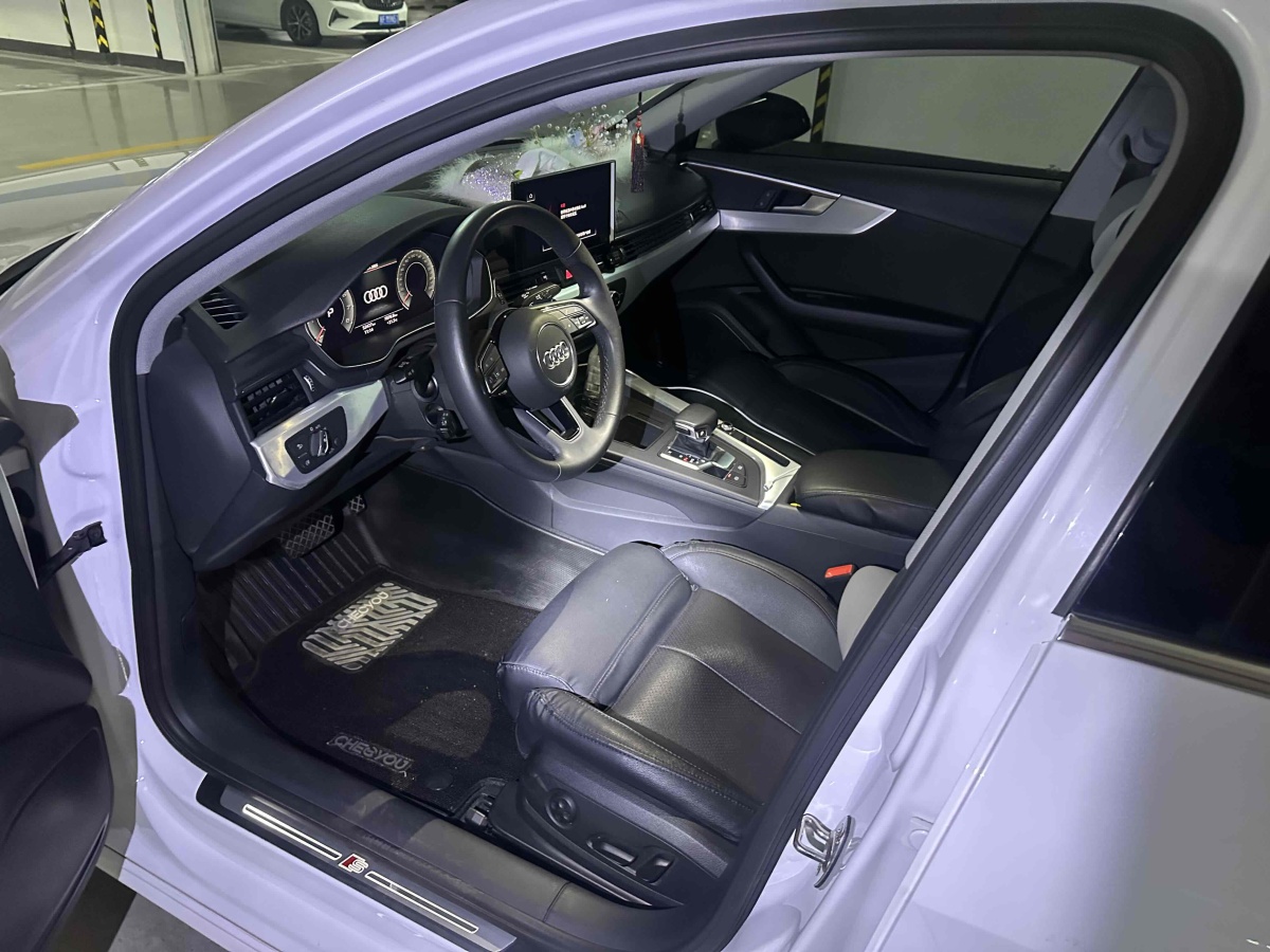 奧迪 奧迪A4L  2022款 40 TFSI 時尚動感型圖片
