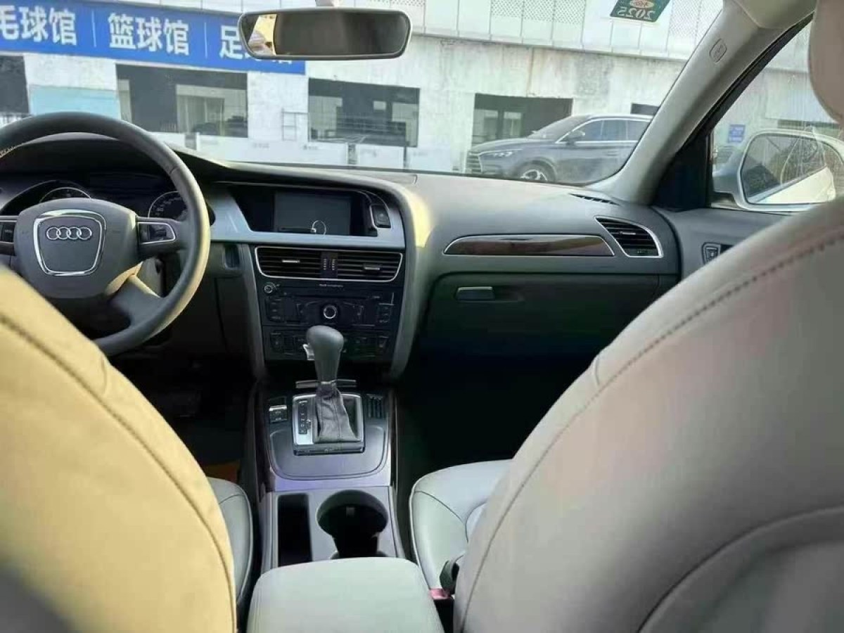 奧迪 奧迪A4L  2010款 2.0 TFSI 標準型圖片