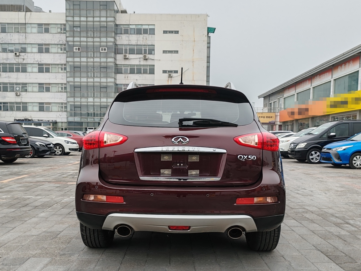 英菲尼迪 QX50  2015款 2.5L 舒適版圖片