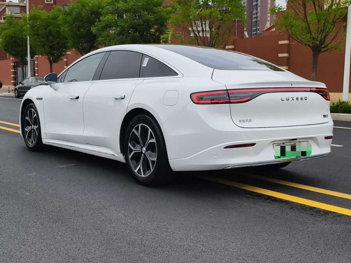 智界汽車 智界S7  2024款 Max+ 后驅(qū)超航智駕版圖片