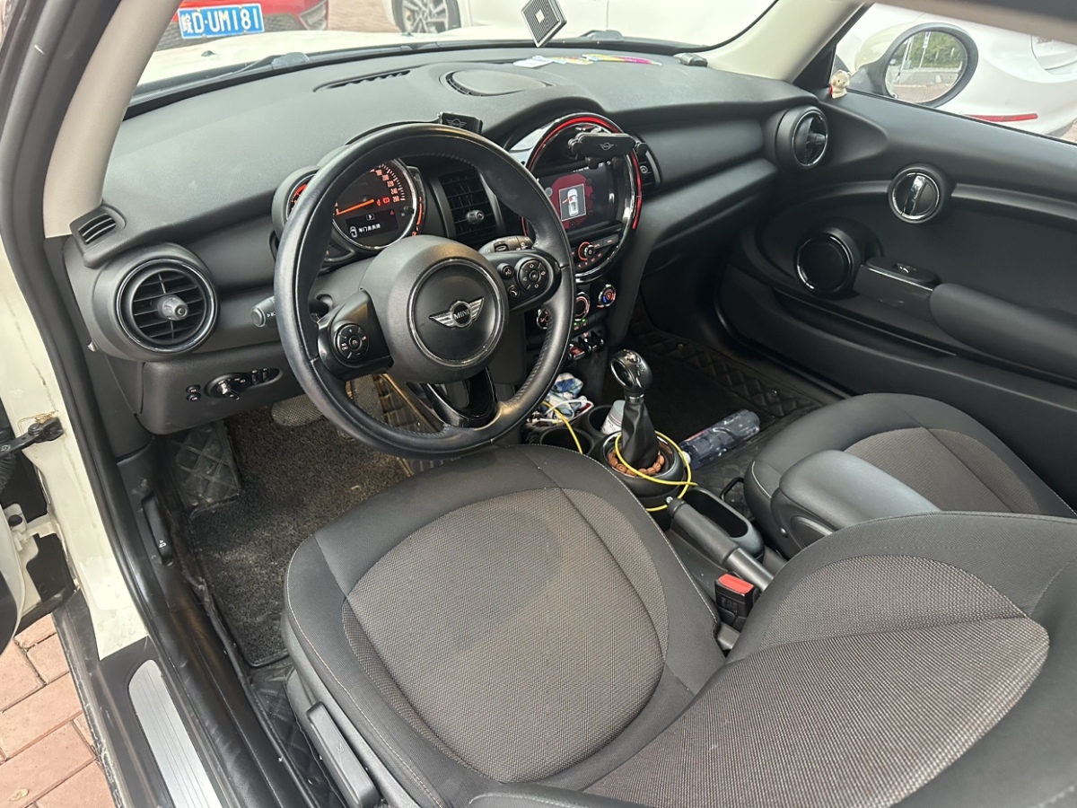 MINI MINI  2016款 1.2T ONE 先鋒派圖片