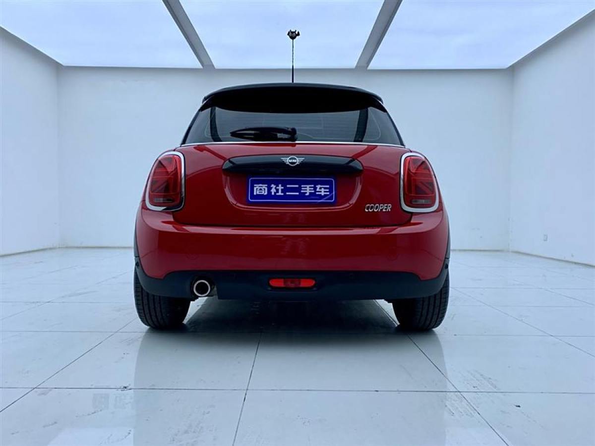 MINI MINI  2019款 1.5T COOPER 經(jīng)典派圖片