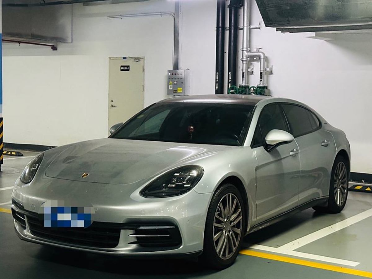 2018年2月保時捷 Panamera  2017款 Panamera 行政加長版 3.0T