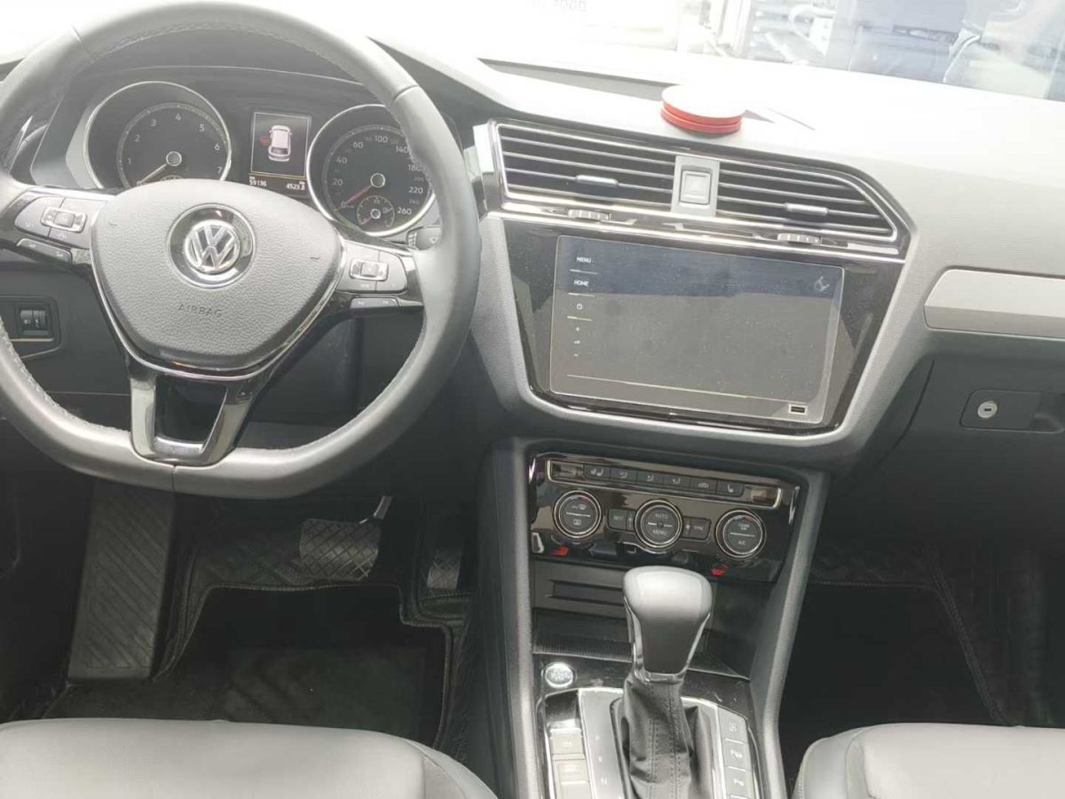 大眾 途觀L  2020款 330TSI 自動兩驅(qū)R-Line旗艦版 國VI圖片