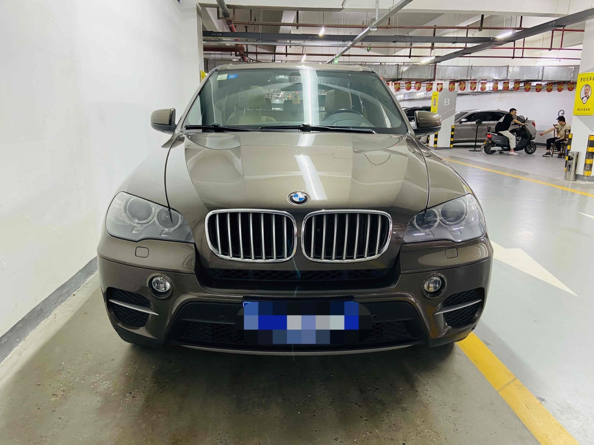 寶馬 寶馬X5  2013款 xDrive35i 領(lǐng)先型圖片