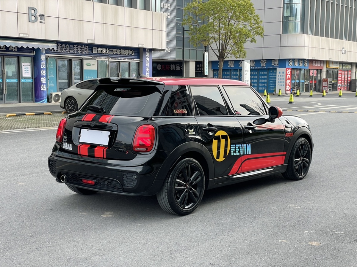 2019年5月MINI MINI  2018款 1.5T COOPER 賽車(chē)手 五門(mén)版