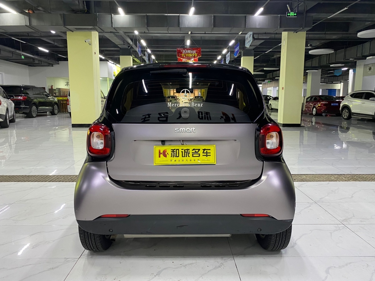 smart fortwo  2015款 1.0L 52千瓦硬頂靈動(dòng)版圖片