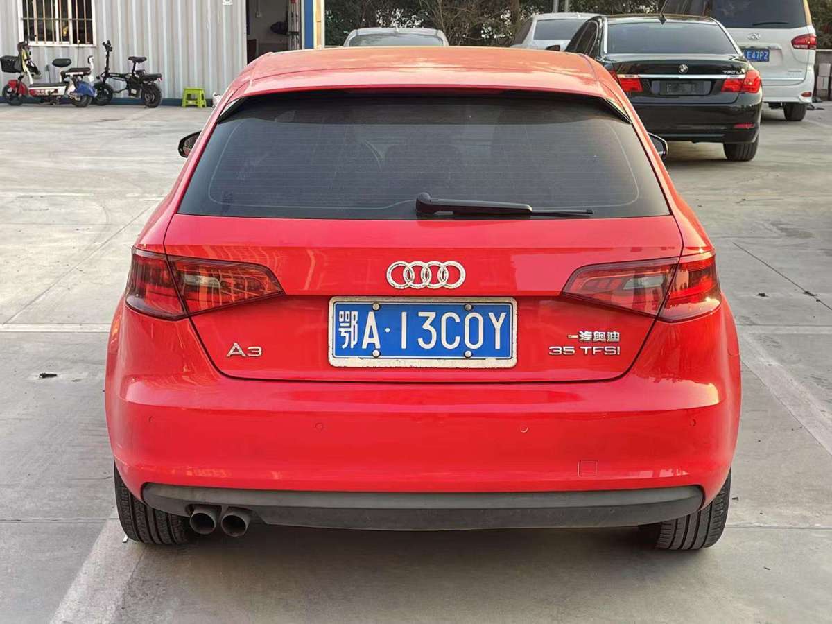 奧迪 奧迪A3  2016款 Sportback 35 TFSI 領(lǐng)英型圖片