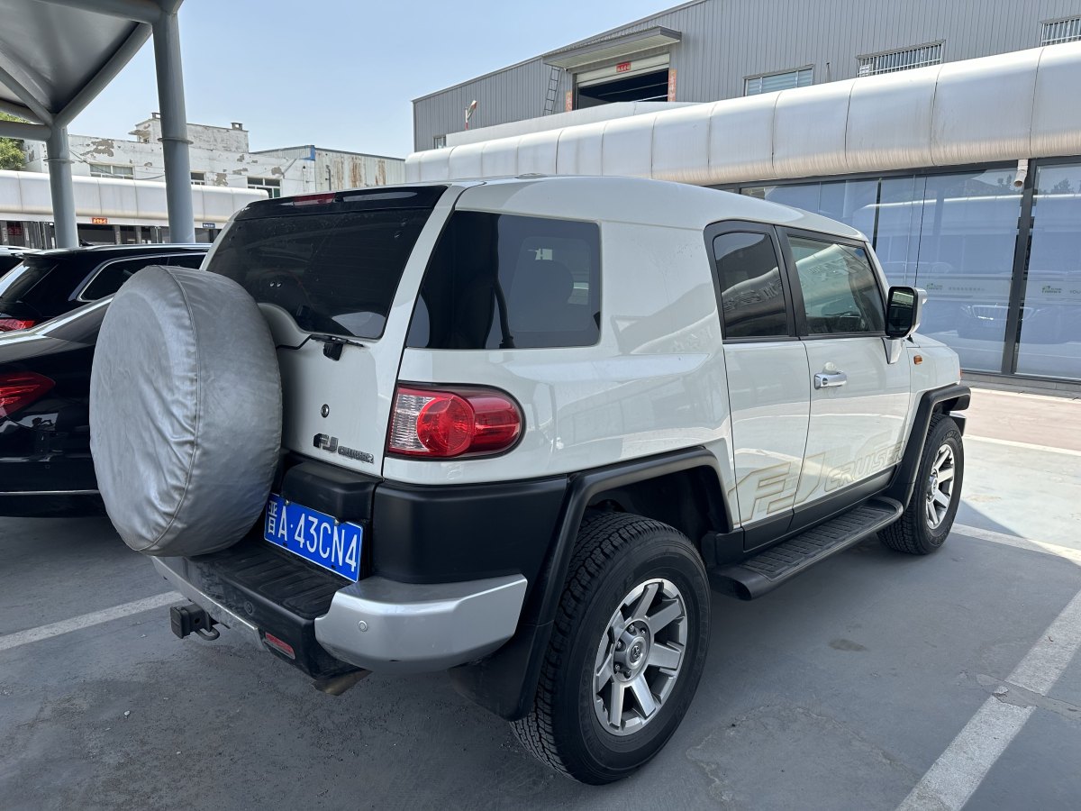 2018年1月豐田 FJ 酷路澤  2007款 4.0L