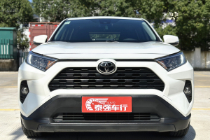 RAV4荣放 丰田 2.0L CVT两驱都市版