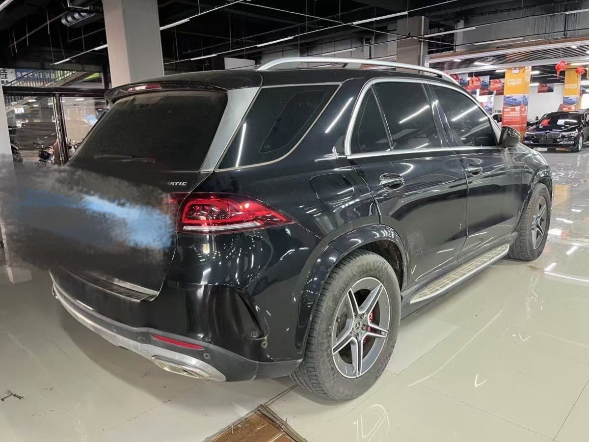 奔馳 奔馳GLE  2023款 GLE 350 4MATIC 時(shí)尚型圖片