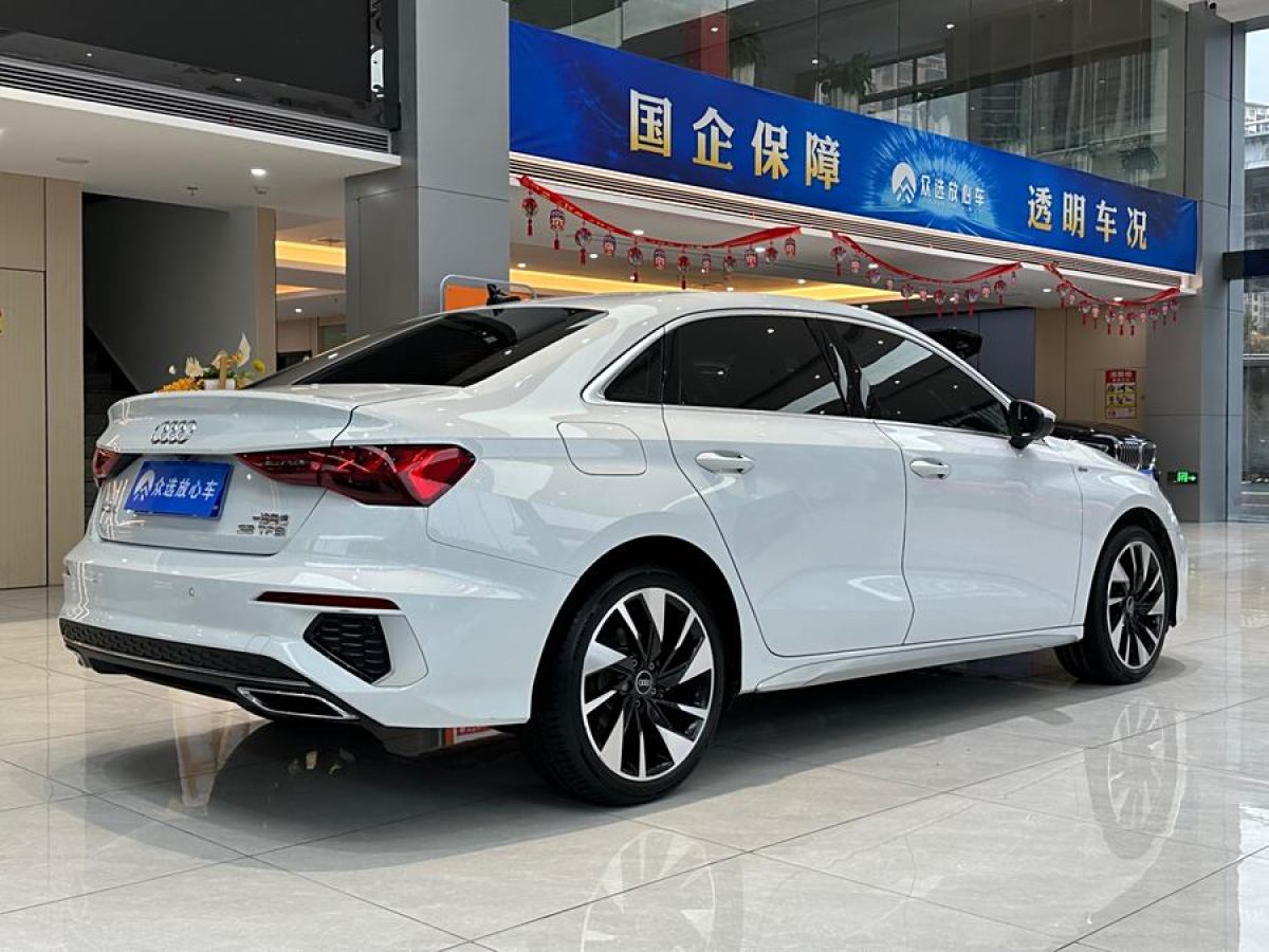 奧迪 奧迪A3  2022款 A3L Limousine 35 TFSI 時(shí)尚運(yùn)動型圖片