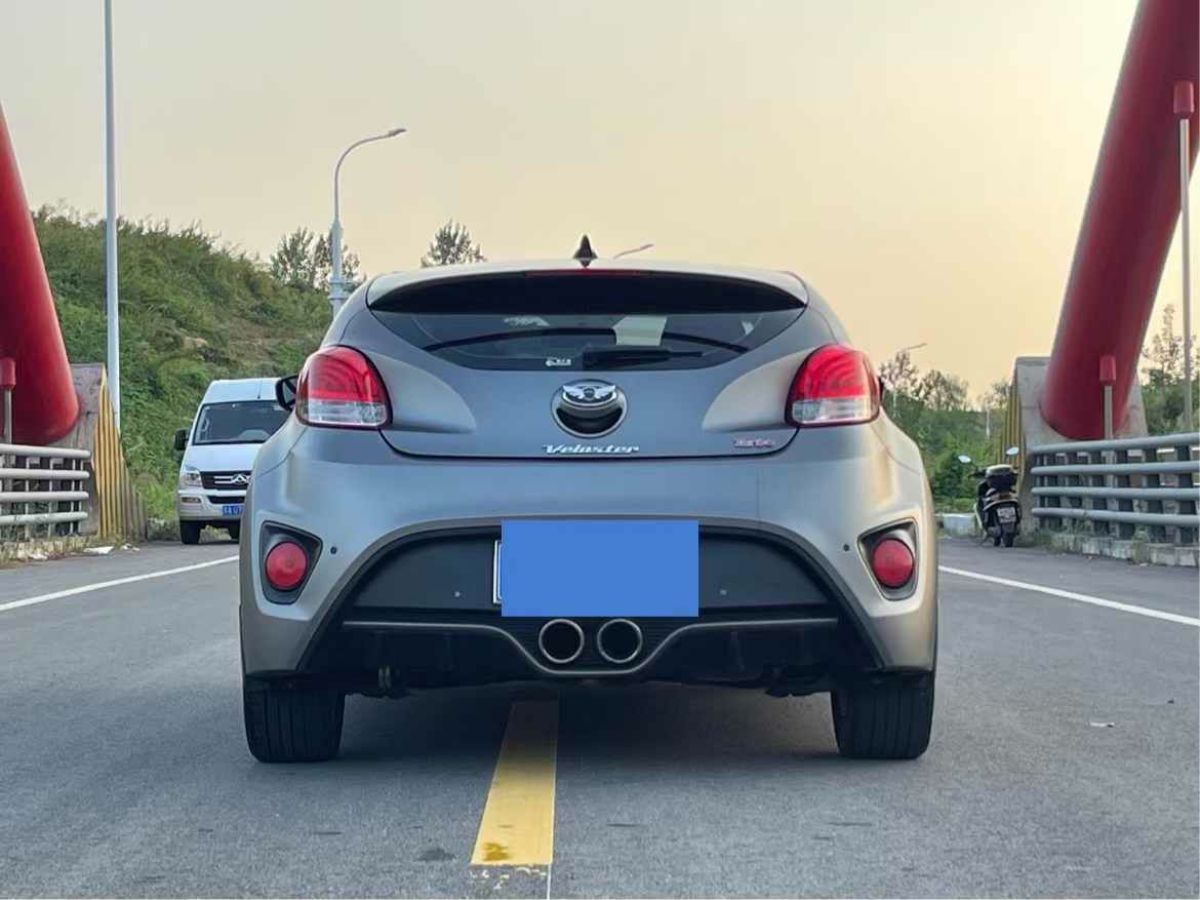 現(xiàn)代 Veloster飛思  2015款 1.6T 自動尊享版圖片