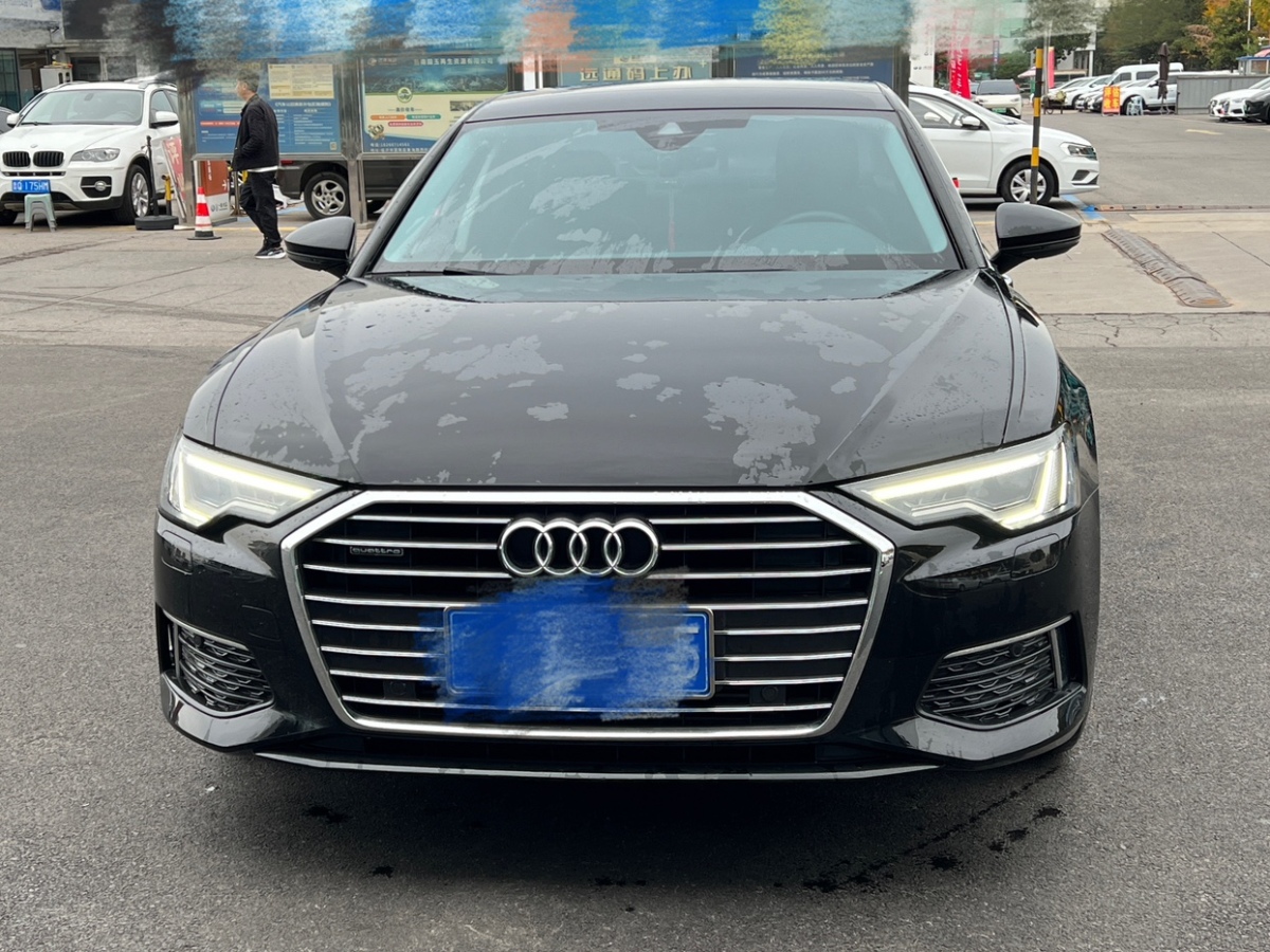 奧迪 奧迪A6L  2022款 45 TFSI quattro 臻選致雅型圖片