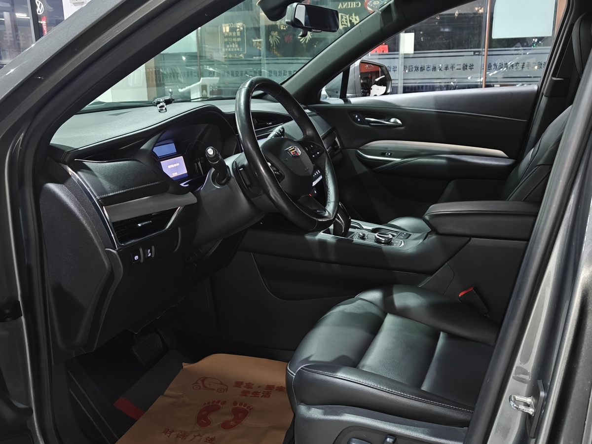 2019年4月凱迪拉克 XT4  2024款 28T 兩驅(qū)豪華型