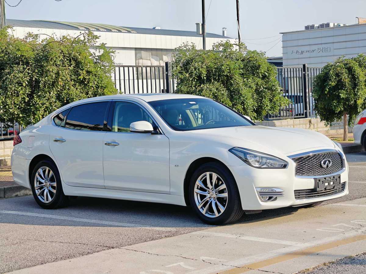 英菲尼迪 Q70  2015款 Q70L 2.5L 精英版图片