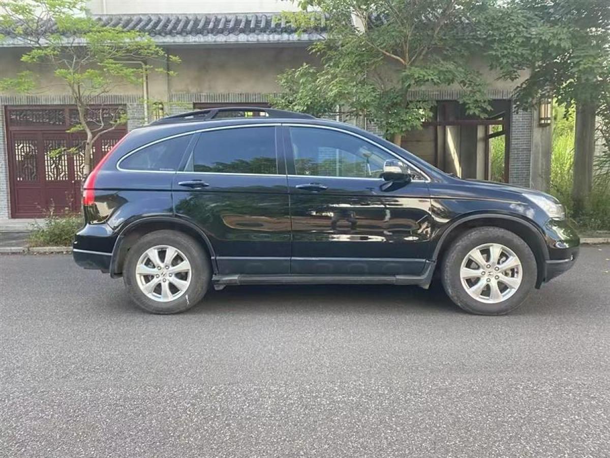 2011年1月本田 CR-V  2010款 2.0L 自動四驅經(jīng)典版