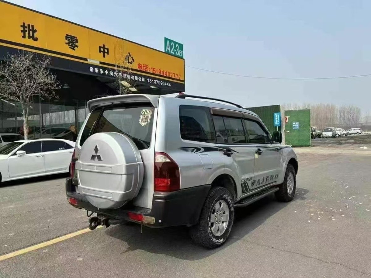 三菱 帕杰羅  2008款 V73 3.0L MT GL圖片