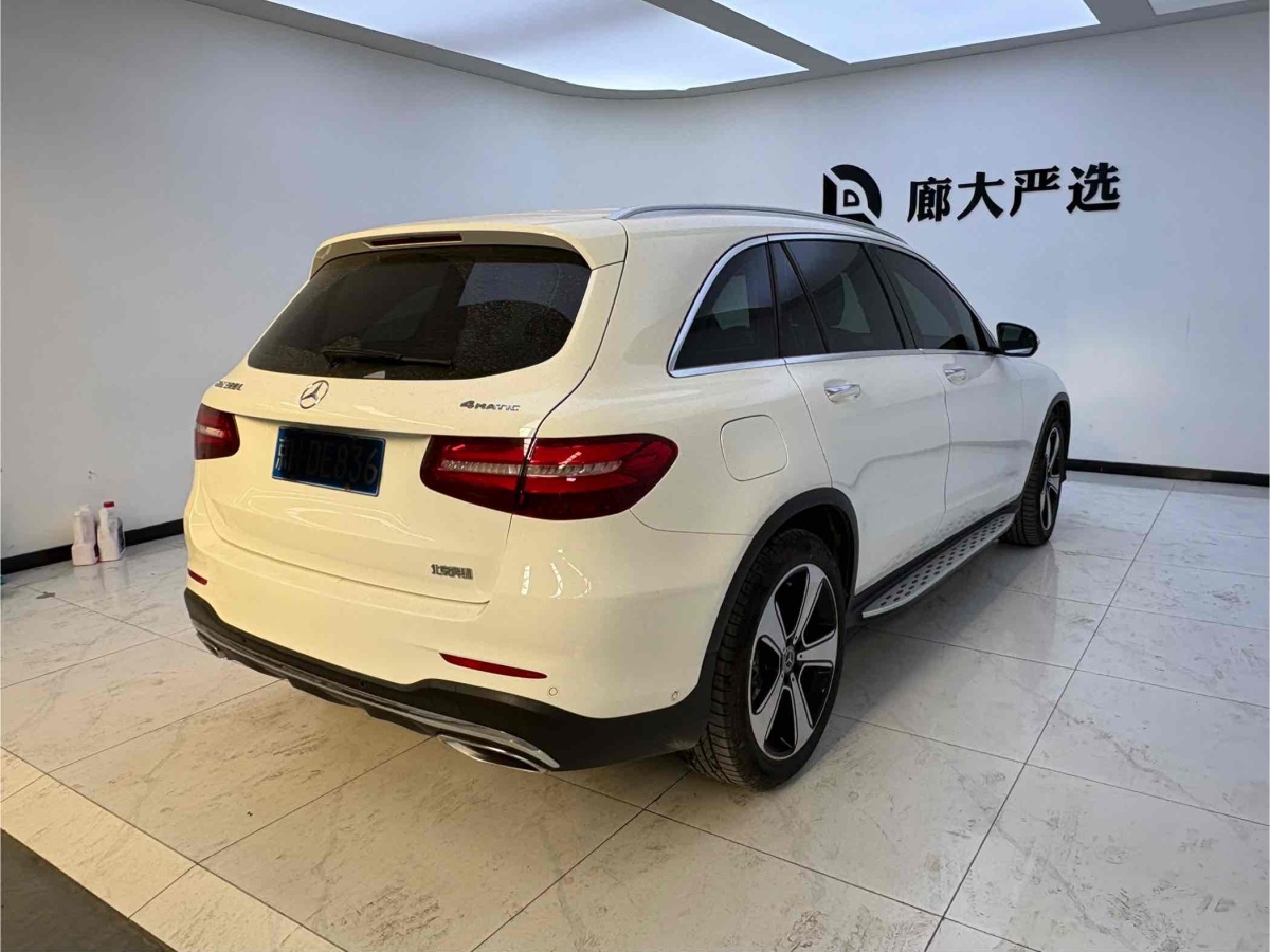 奔馳 奔馳GLC  2018款 改款 GLC 300 4MATIC 動(dòng)感型圖片