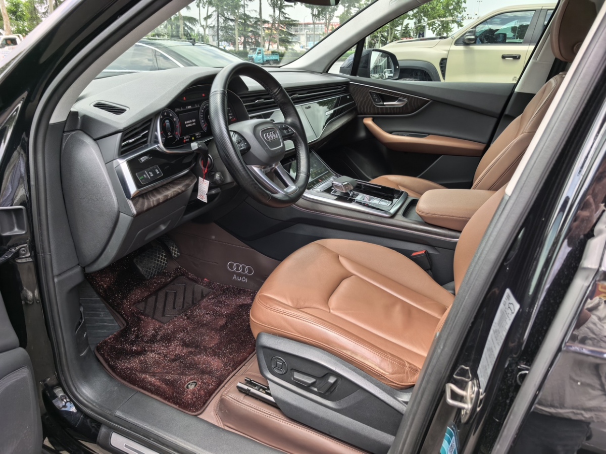 奧迪 奧迪Q7  2020款 55 TFSI quattro S line運動型圖片