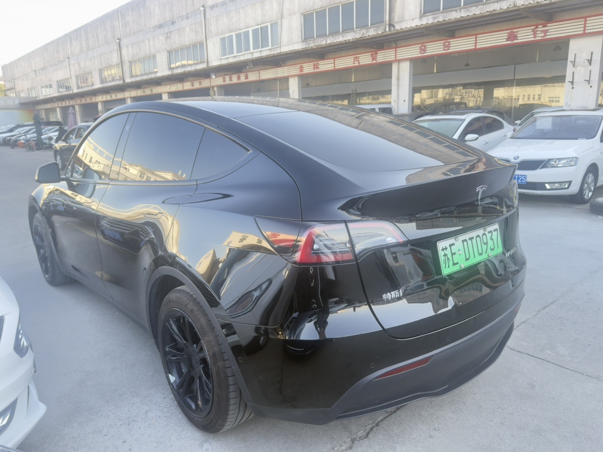 特斯拉 Model Y  2022款 改款 后輪驅(qū)動(dòng)版圖片