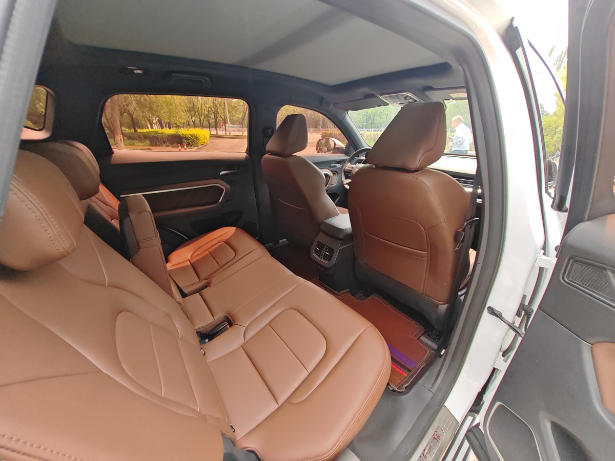 哈弗 H6 Coupe  2018款 紅標(biāo) 1.5T 自動(dòng)兩驅(qū)超豪型圖片