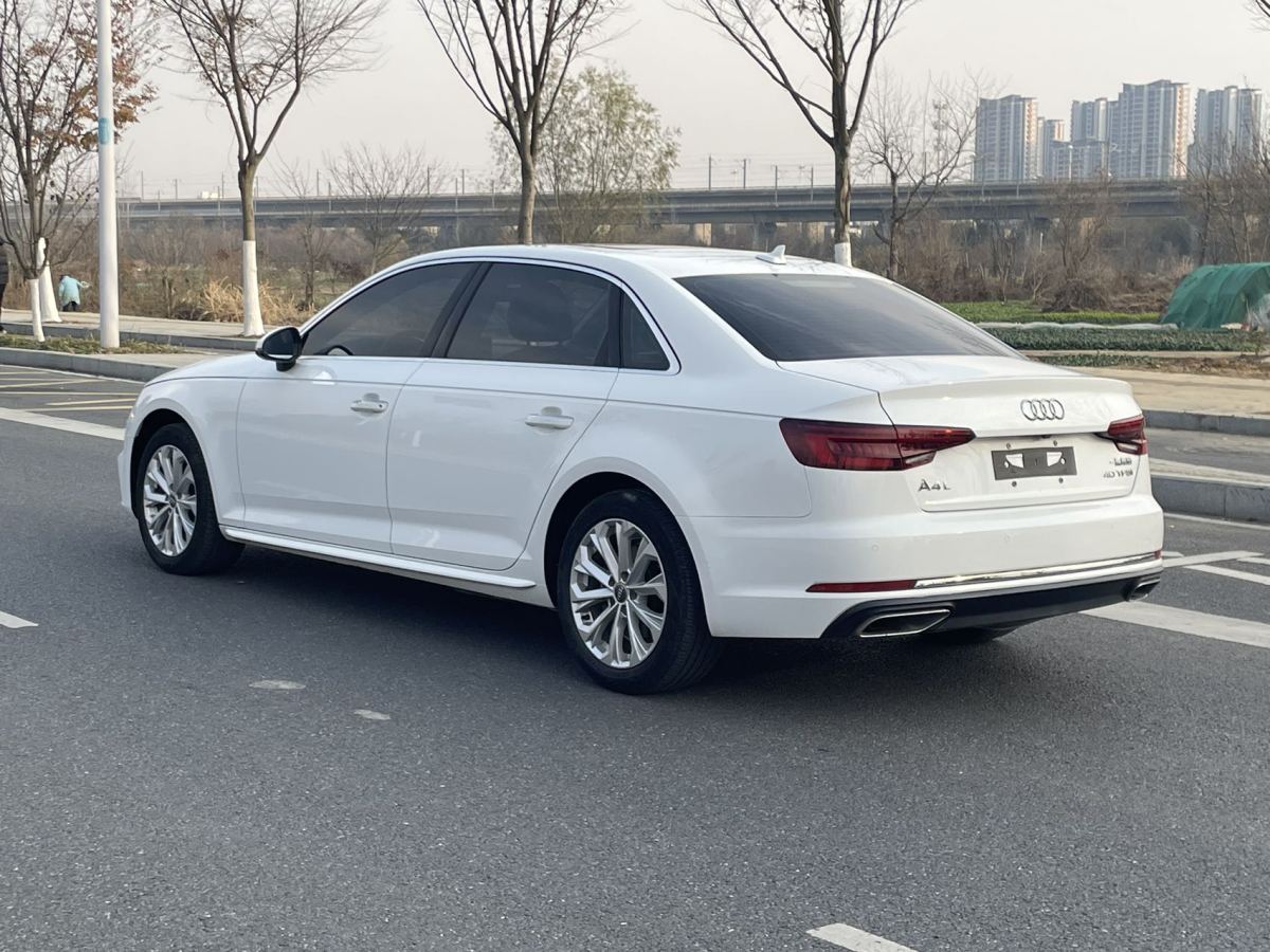 奧迪 奧迪A4L  2019款 40 TFSI 進(jìn)取型 國VI圖片