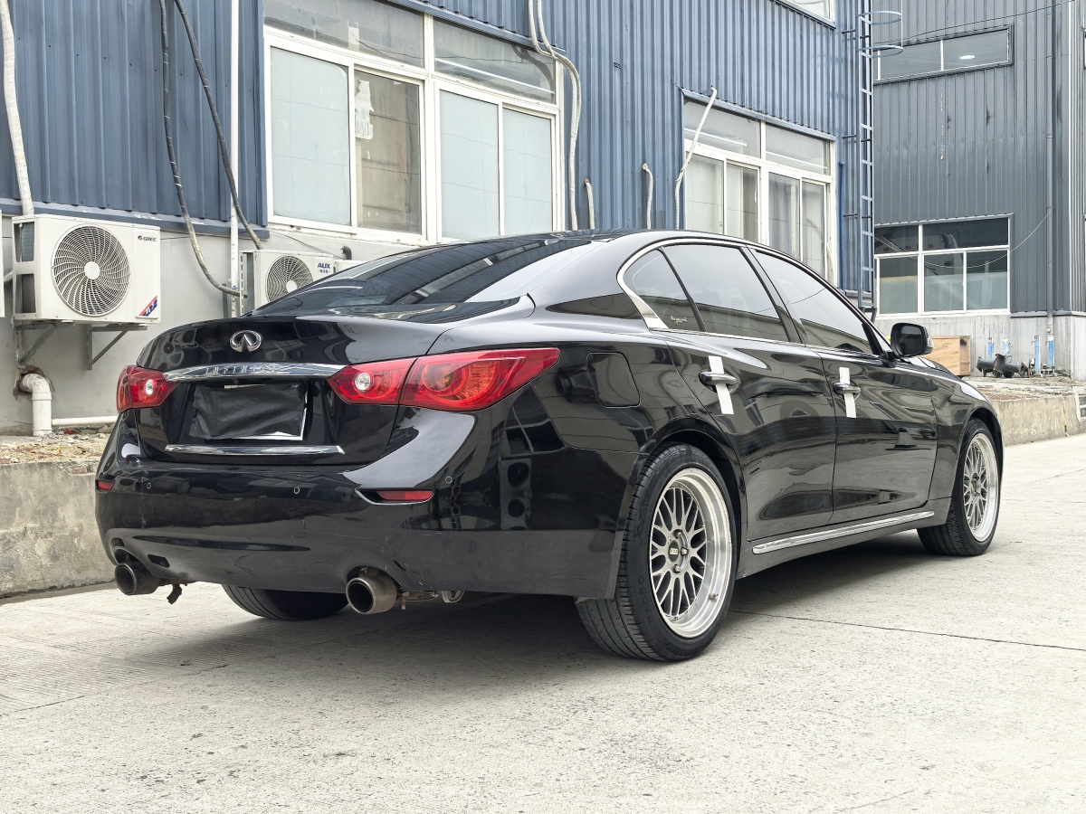 英菲尼迪 Q50L  2015款 2.0T 悅享版圖片