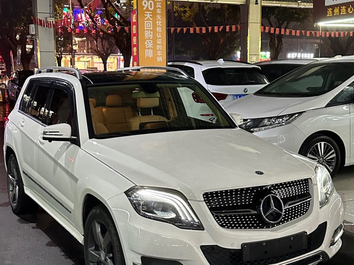 2014年8月奔馳 奔馳GLK級  2013款 GLK 300 4MATIC 動感天窗型