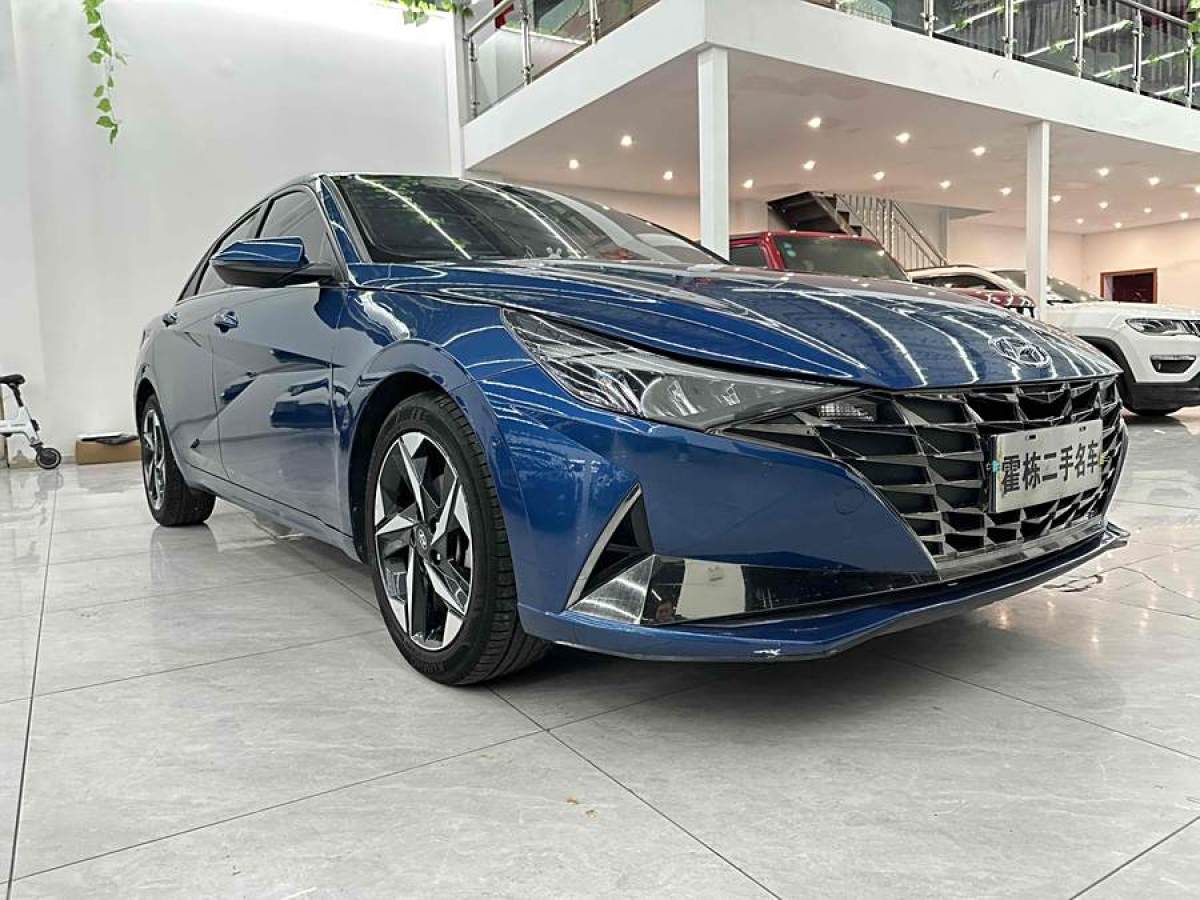 現(xiàn)代 伊蘭特  2021款 1.5L LUX尊貴版圖片