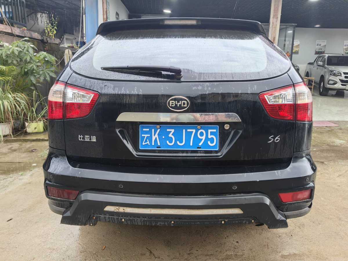 比亞迪 S6  2012款 2.0L 手動(dòng)尊貴型圖片