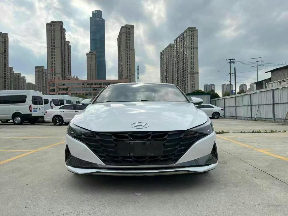 現(xiàn)代 伊蘭特  2021款 1.5L GLS領(lǐng)先版圖片