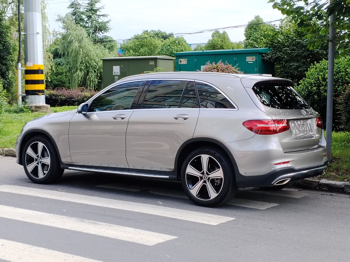 2019年1月奔馳 奔馳GLC  2019款 GLC 300 L 4MATIC 動感型