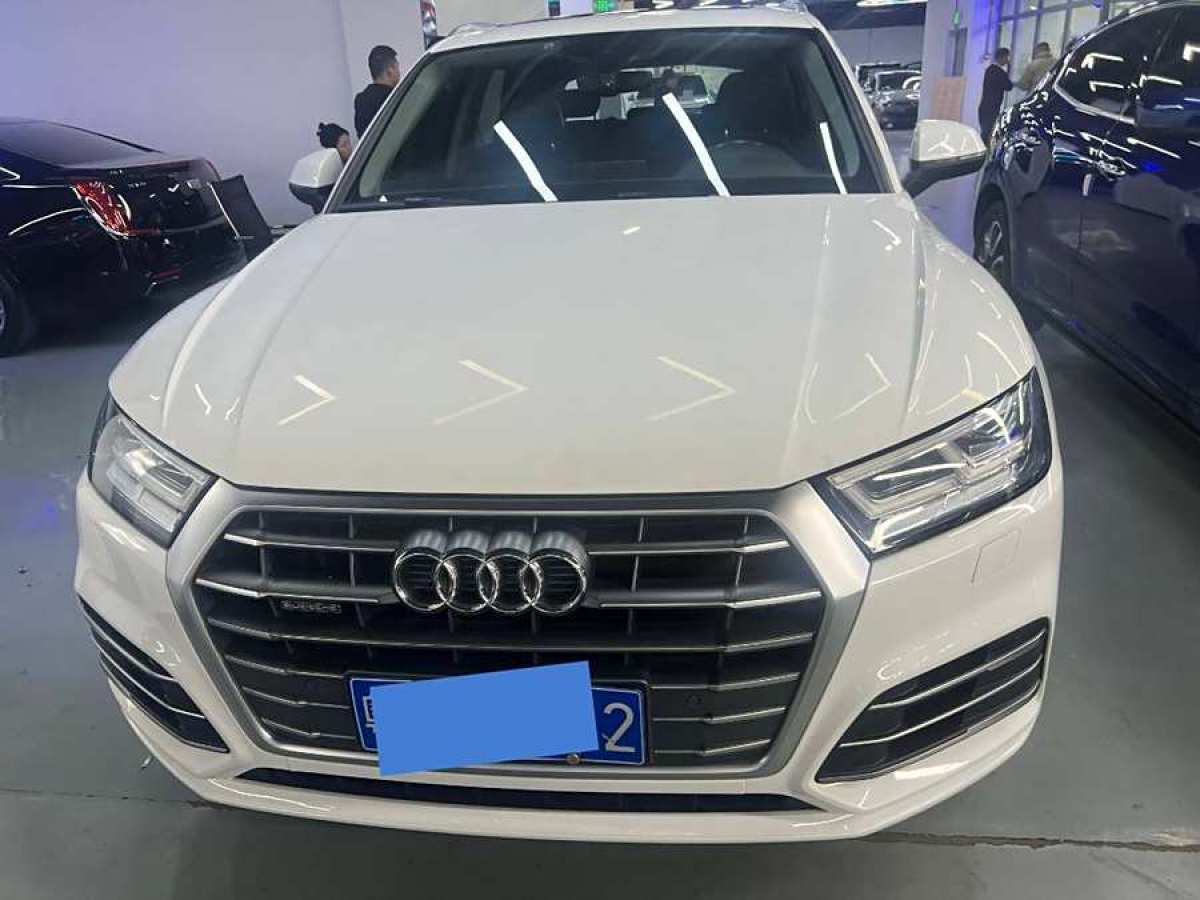 2019年9月奧迪 奧迪Q5L  2018款  40 TFSI 榮享時(shí)尚型 國(guó)VI