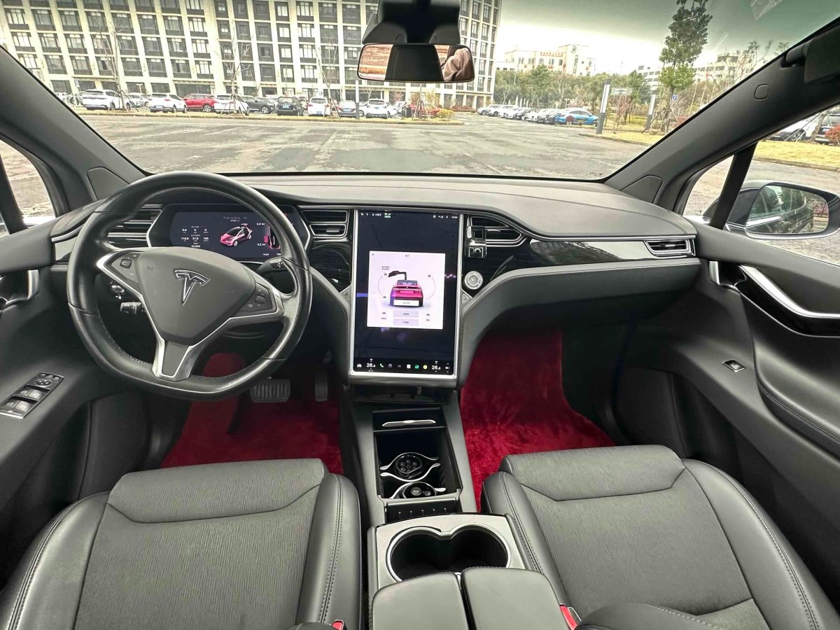 特斯拉 Model X  2016款 Model X 75D圖片