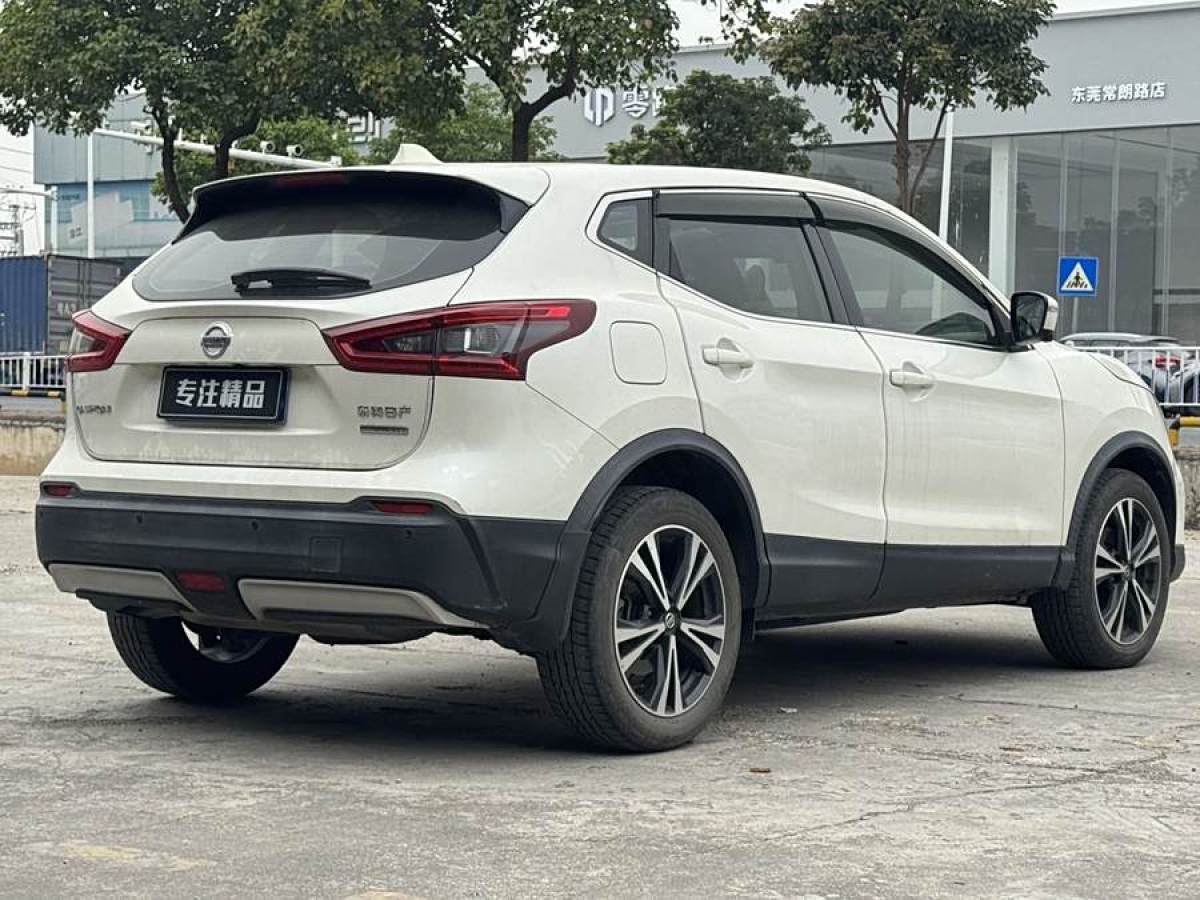 日產(chǎn) 逍客  2019款  2.0L CVT豪華版圖片