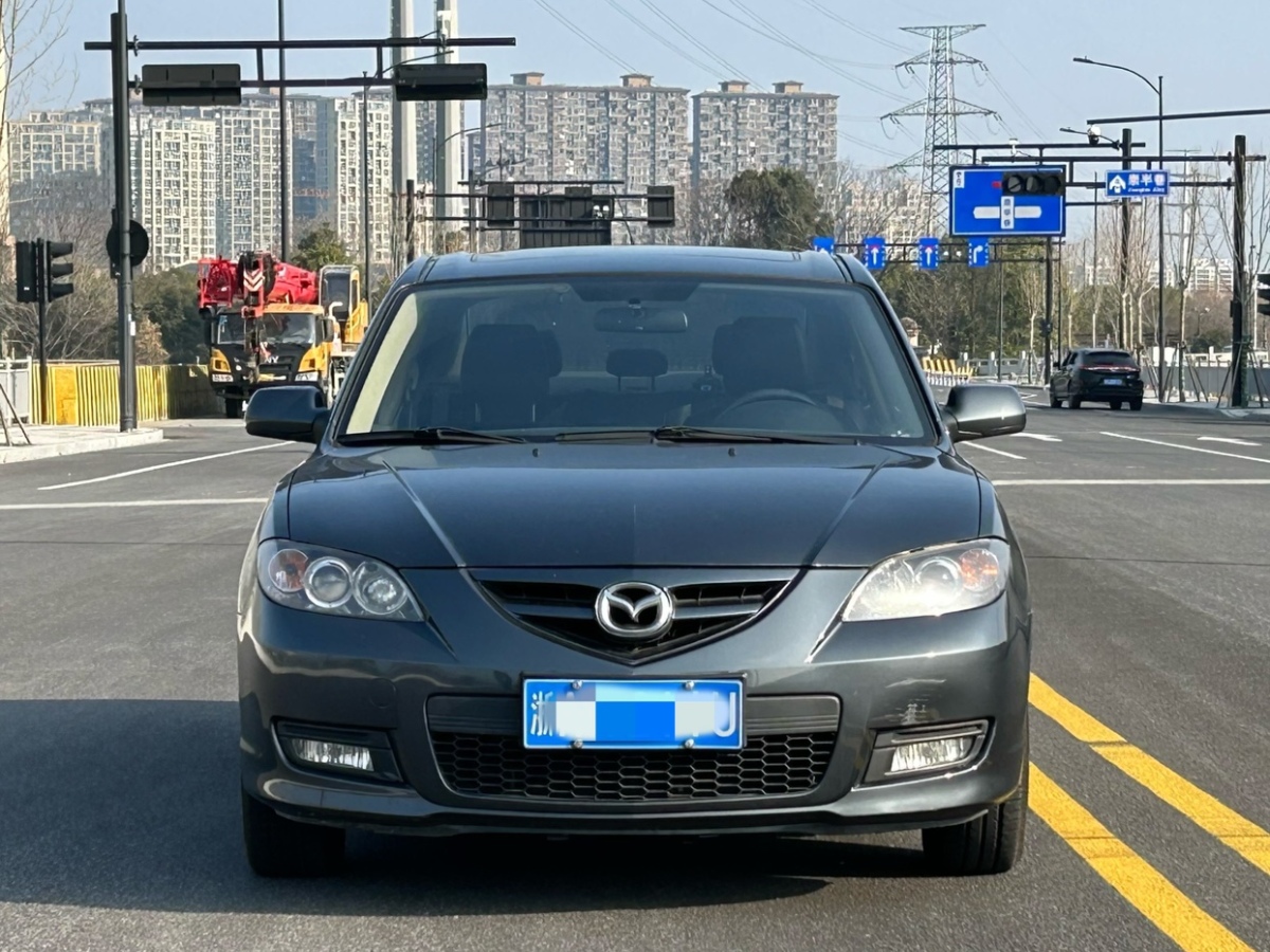 馬自達(dá) 馬自達(dá)3  2010款 1.6L 自動(dòng)經(jīng)典精英型圖片