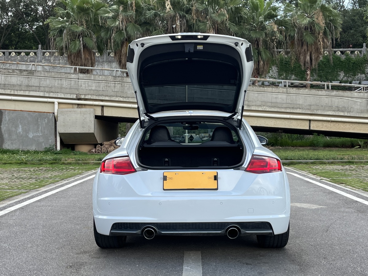 2017年12月奧迪 奧迪TT  2017款 TT Coupe 45 TFSI