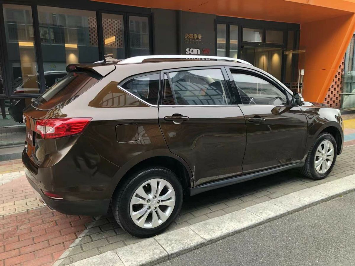 陸風 X8  2017款 2.0T 柴油4X2豪華型圖片