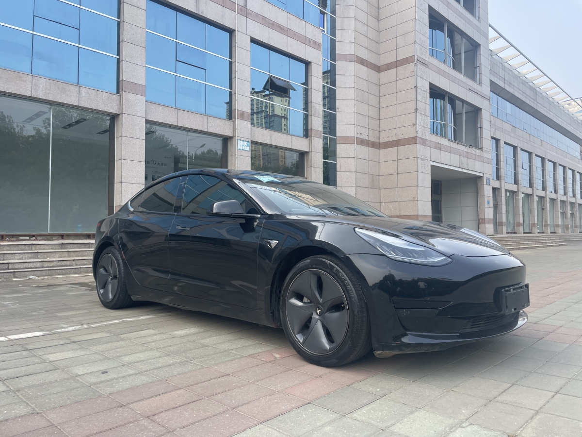 2020年10月特斯拉 Model 3  2019款 標(biāo)準(zhǔn)續(xù)航后驅(qū)升級版