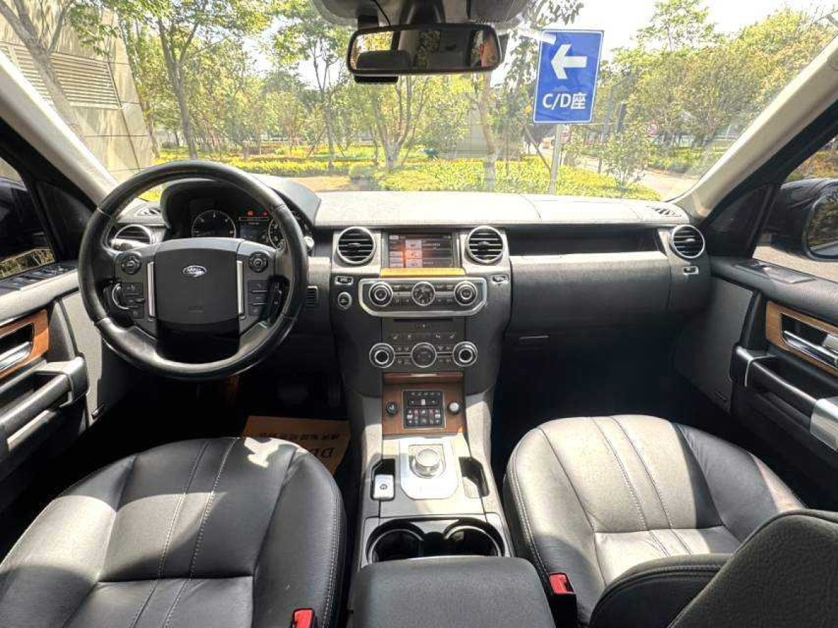 路虎 發(fā)現(xiàn)  2015款 3.0 SDV6 HSE 柴油版圖片