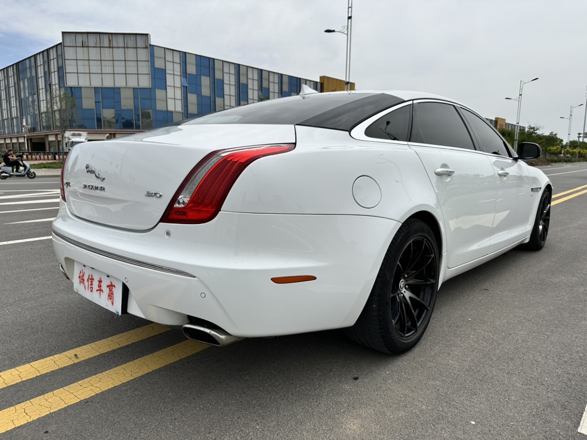 捷豹 XJ  2012款 XJL 3.0 旗舰商务版图片