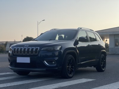 2020年2月 Jeep 自由光 2.0T 兩驅(qū)智享版 國(guó)VI圖片