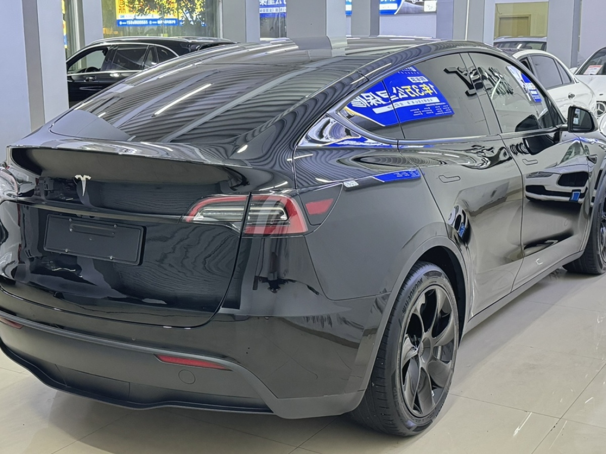 特斯拉 Model 3  2022款 改款 后輪驅(qū)動版圖片