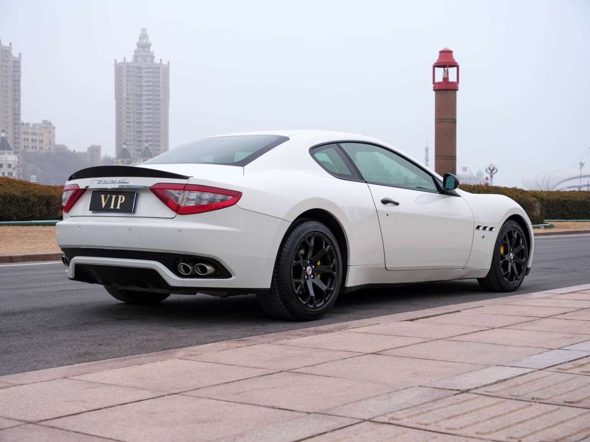 瑪莎拉蒂 GranTurismo  2007款 4.2L 標準版圖片