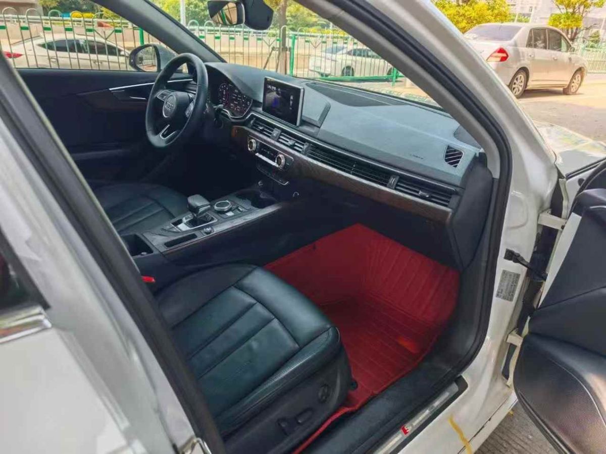 奧迪 奧迪A4L  2018款 30周年年型 30 TFSI 進(jìn)取型圖片
