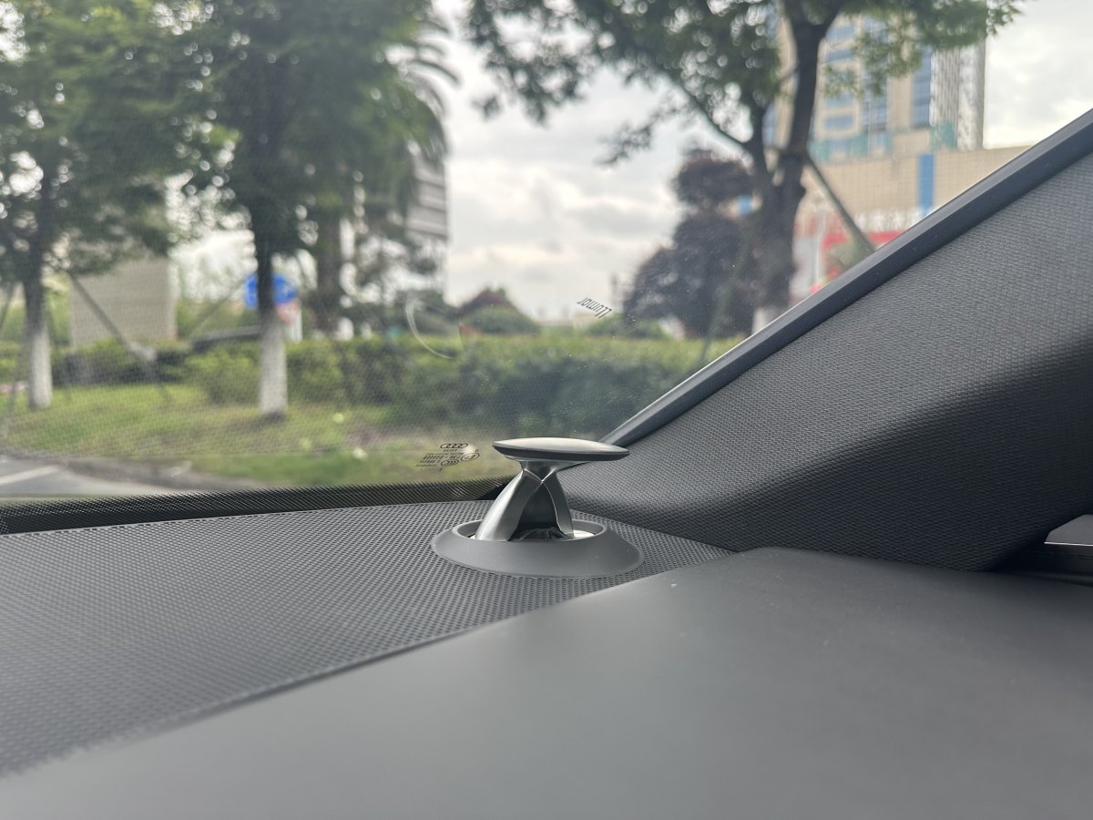 2022年9月奧迪 奧迪A6L  2022款 55 TFSI quattro 尊享動(dòng)感型