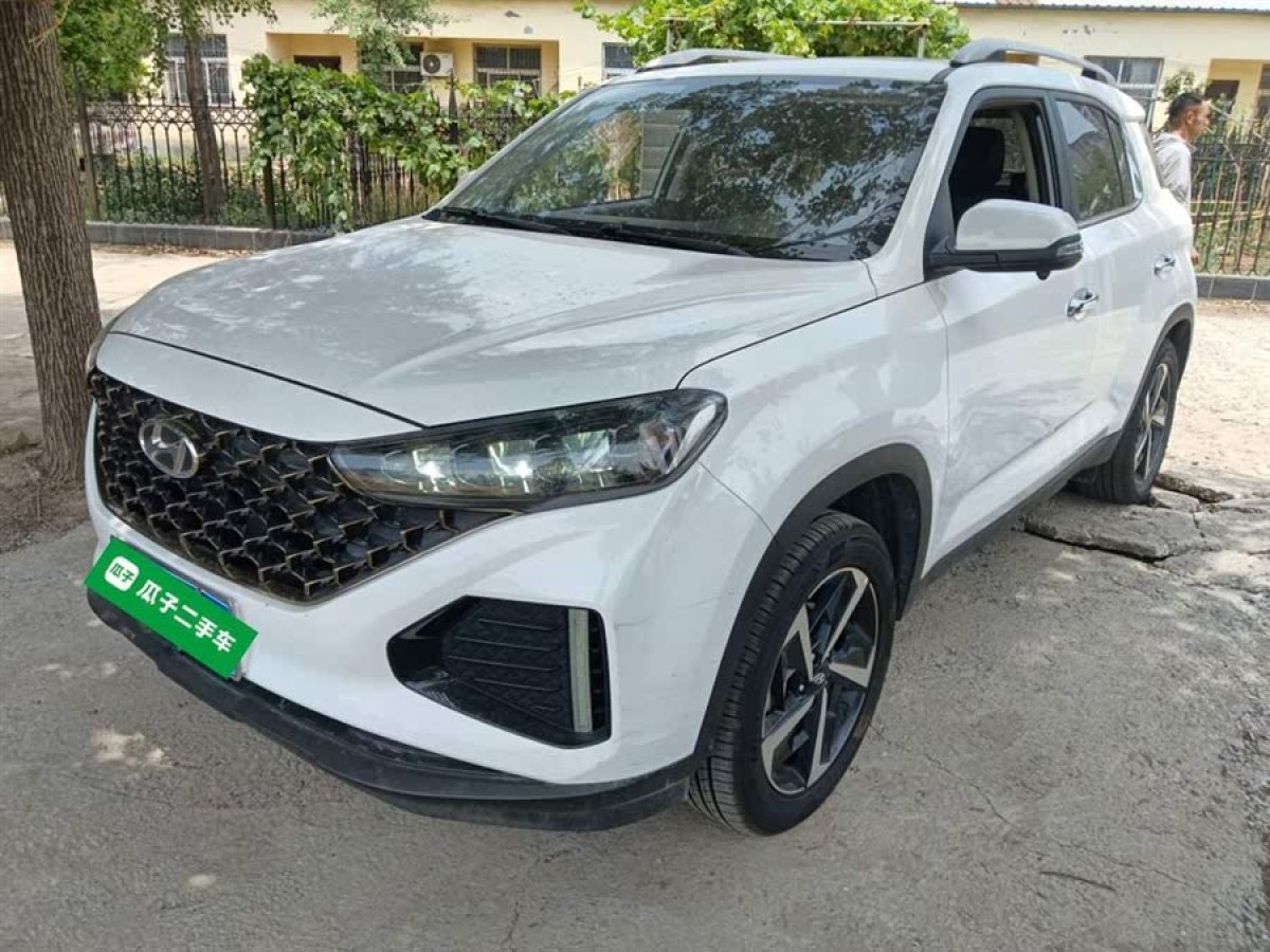 現(xiàn)代 ix35  2021款 240T GDi DCT兩驅(qū)領(lǐng)先版GLS圖片