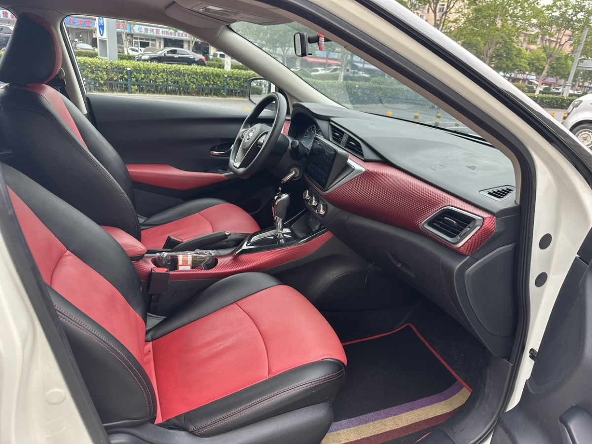 日產(chǎn) LANNIA 藍(lán)鳥  2018款 1.6L CVT炫酷潮音版圖片